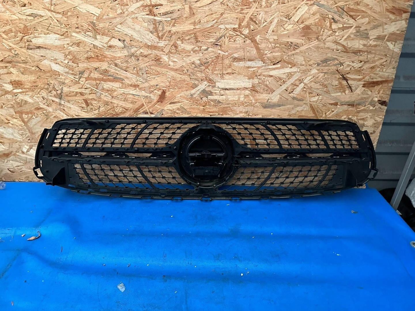 Mercedes-Benz GLC W253 Kühlergrill FRONTGRILL Kühlergitter A2538809504 - Thumbnail 2