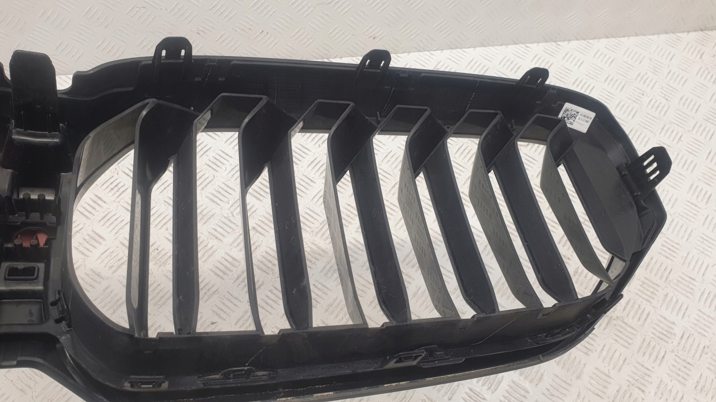 BMW 5 F90 Kühlergrill FRONTGRILL Kühlergitter - Thumbnail 12