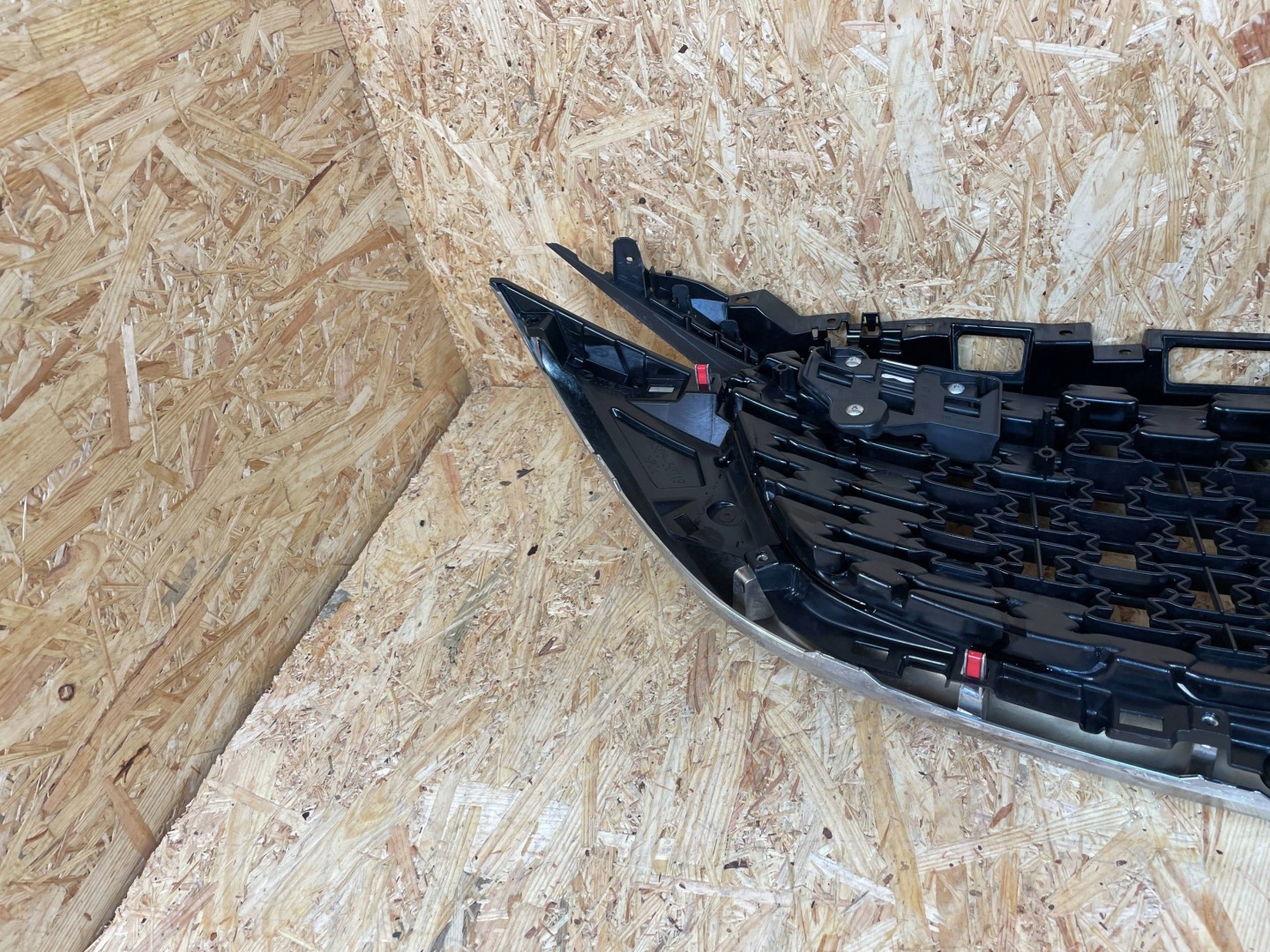 Mazda CX-5 KF Kühlergrill FRONTGRILL Kühlergitter KSD550719 - Thumbnail 10