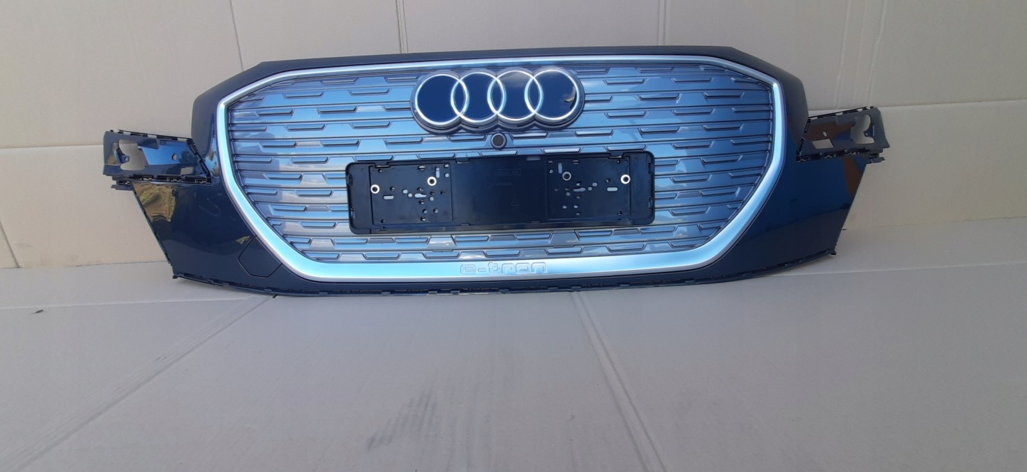 Audi Q4 Kühlergrill FRONTGRILL Kühlergitter 89A807725 - Thumbnail 7