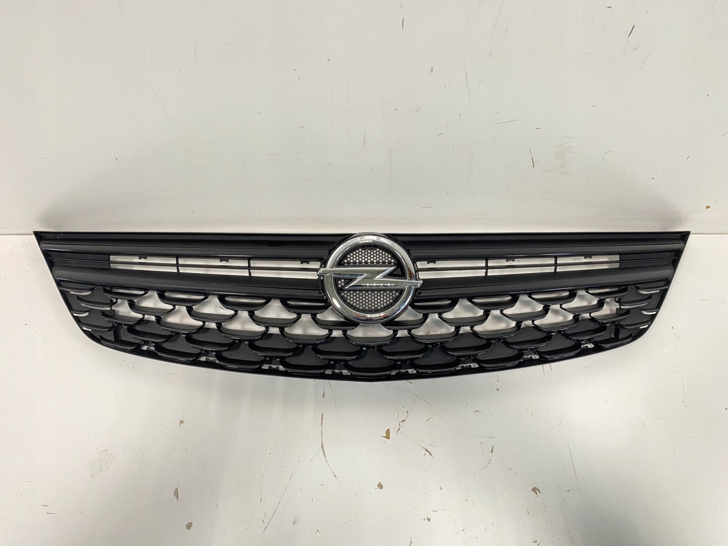 Opel Astra Kühlergrill FRONTGRILL Kühlergitter 13423640 - Thumbnail 12