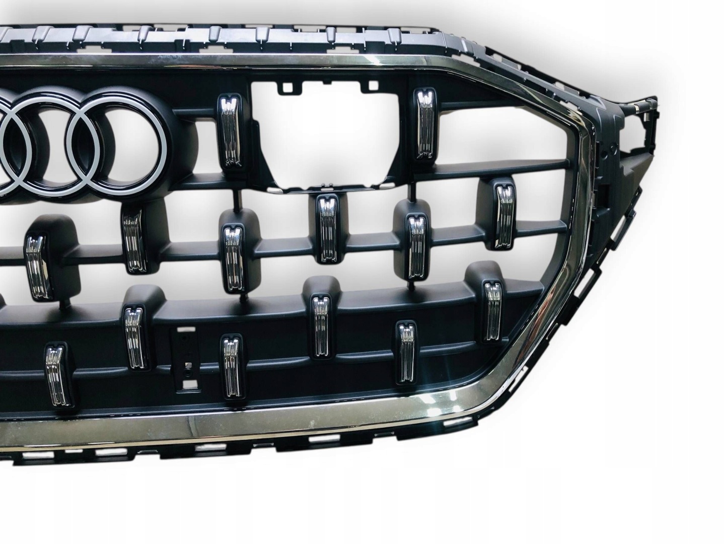 Audi Q8 Kühlergrill FRONTGRILL Kühlergitter 4M8853651CF - Thumbnail 3