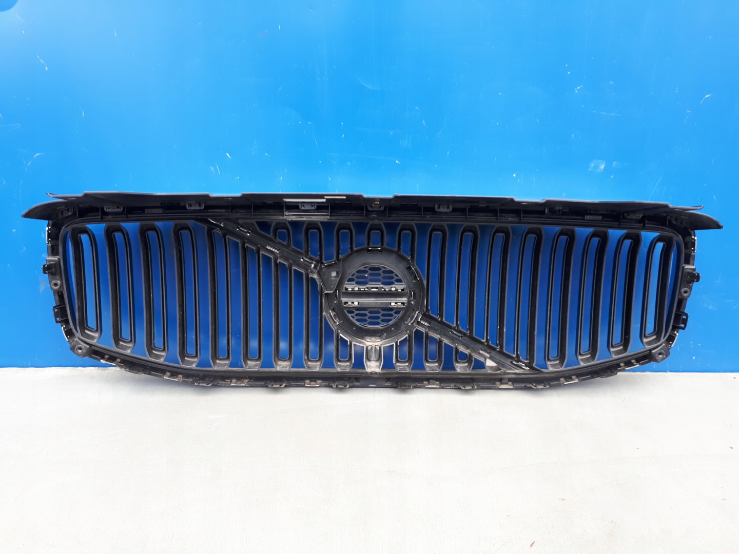Volvo XC60 Kühlergrill FRONTGRILL Kühlergitter 73147949 - Thumbnail 10