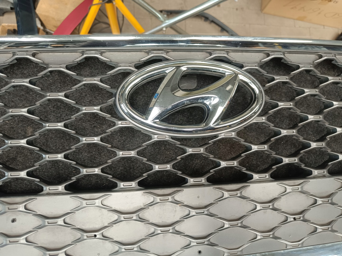 Hyundai Kona OS Kühlergrill FRONTGRILL Kühlergitter 86352J9100 - Thumbnail 6
