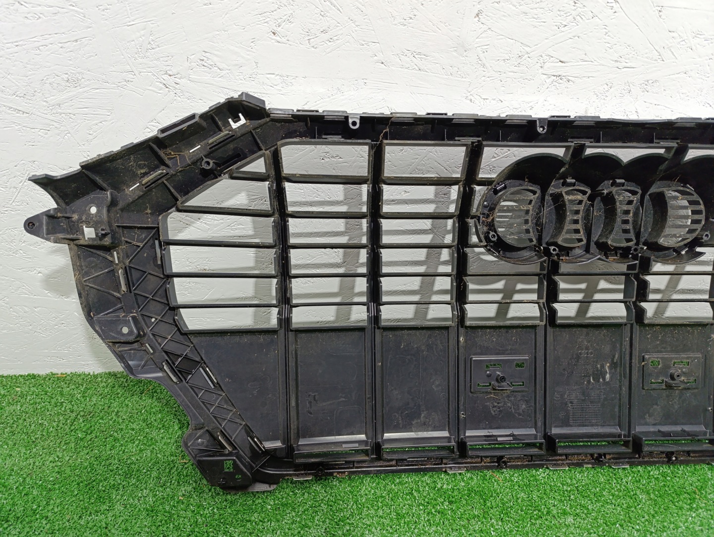 Audi Q3 Kühlergrill FRONTGRILL Kühlergitter 83A853651KB - Thumbnail 11