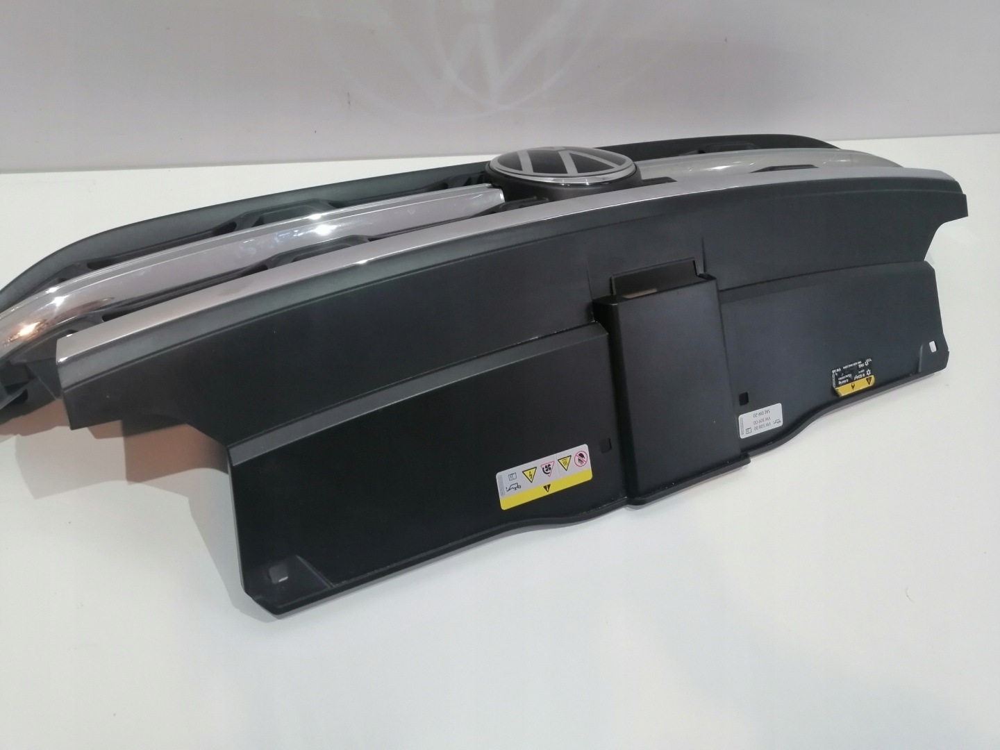 VW T-Roc A1 Kühlergrill FRONTGRILL Kühlergitter 2GA853653H - Thumbnail 8