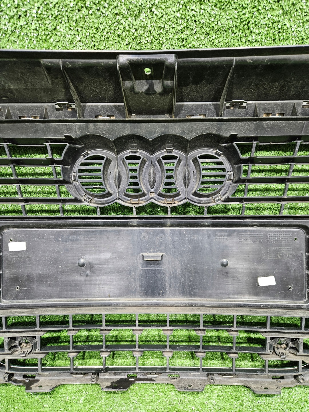 Audi A1 8X Kühlergrill FRONTGRILL Kühlergitter 8X0853651 - Thumbnail 8