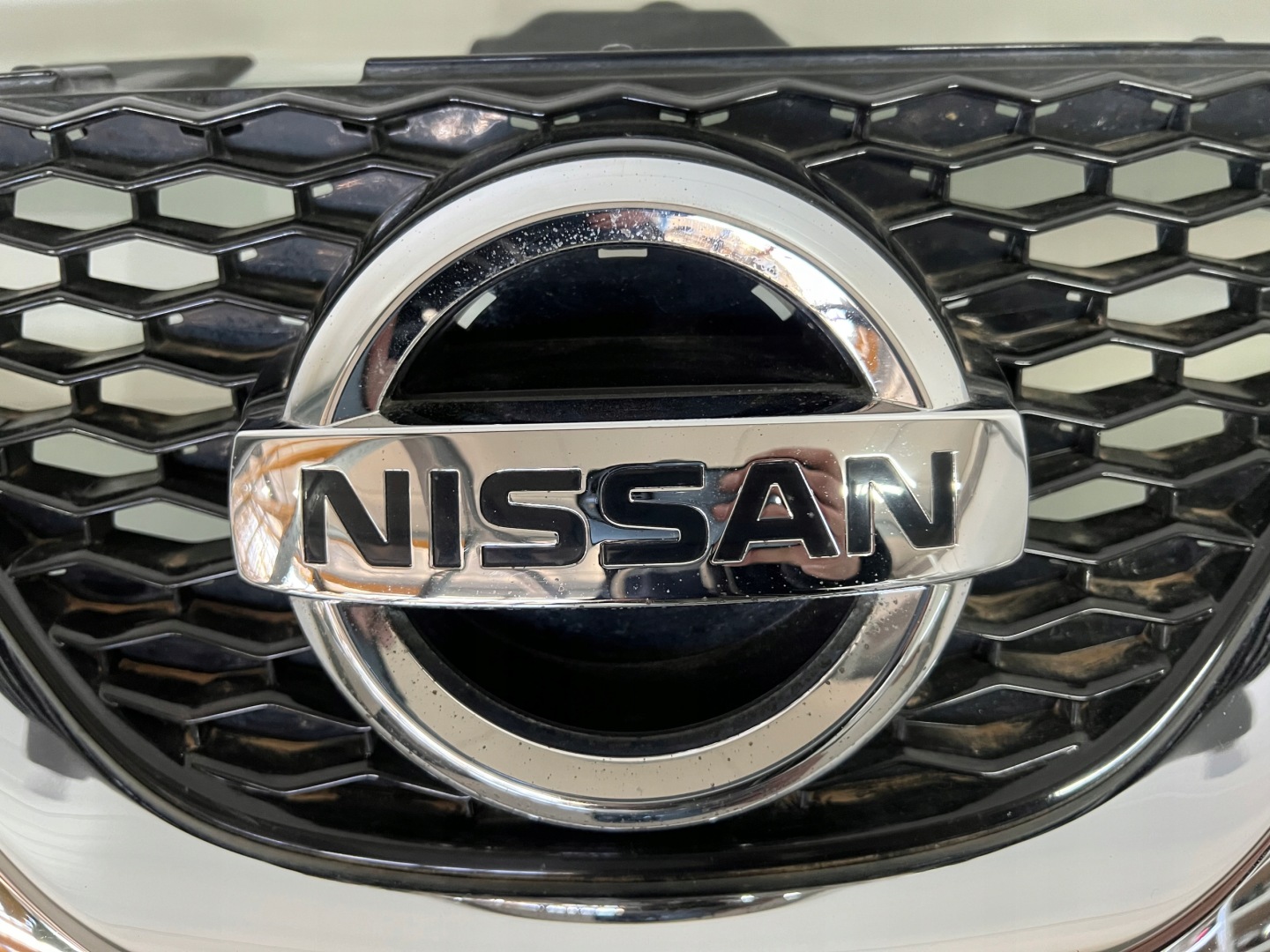 Nissan Qashqai J11 Kühlergrill FRONTGRILL Kühlergitter - Thumbnail 5