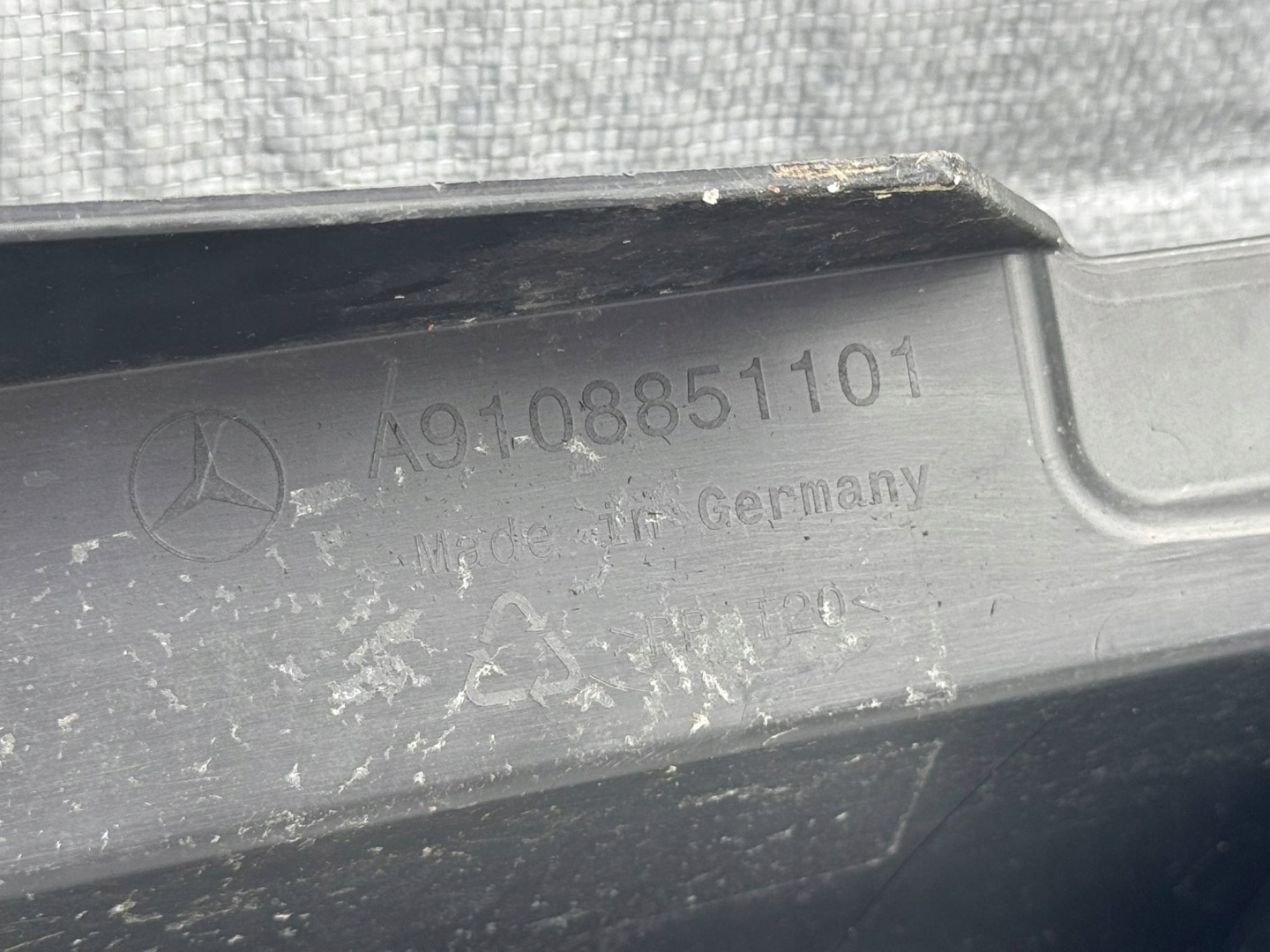 Mercedes-Benz Sprinter W910 Kühlergrill FRONTGRILL Kühlergitter A9108851101 - Thumbnail 7