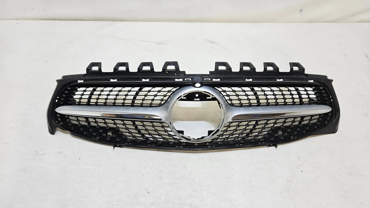 Mercedes-Benz CLA C118 Kühlergrill FRONTGRILL Kühlergitter A1188882000 - Thumbnail 6