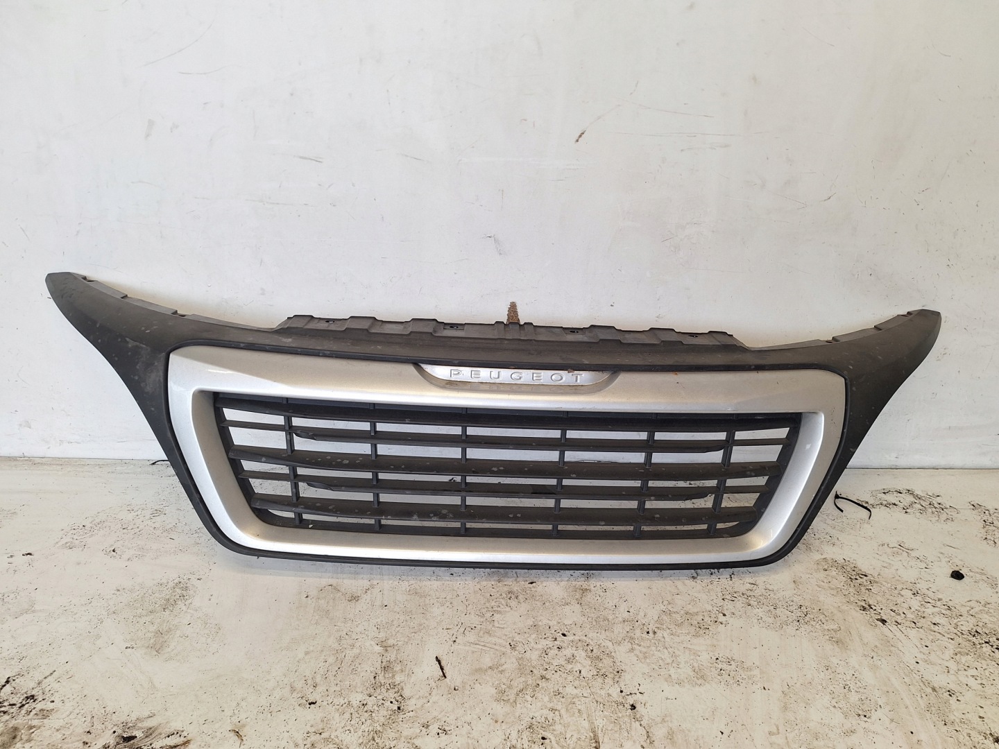 Peugeot Boxer Z* Kühlergrill FRONTGRILL Kühlergitter - Thumbnail 1