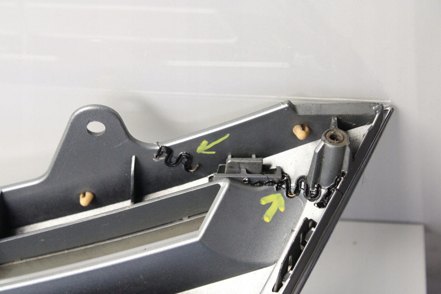 Toyota Avensis T27 Kühlergrill FRONTGRILL Kühlergitter - Thumbnail 7
