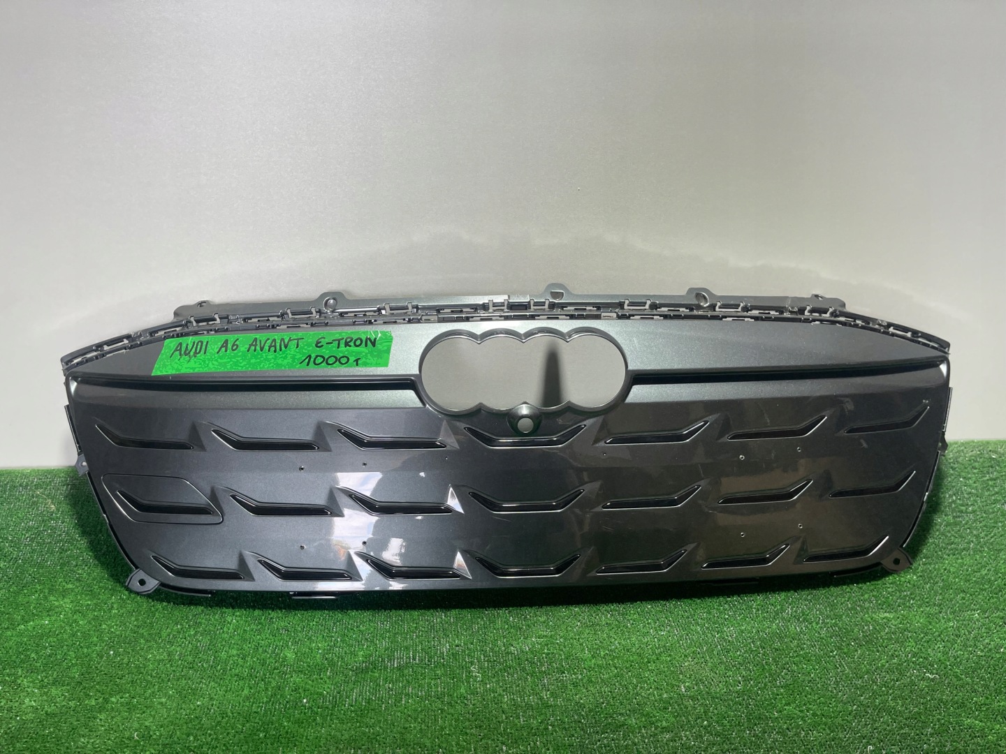 Audi e-tron Kühlergrill FRONTGRILL Kühlergitter 85E853653 - Thumbnail 1