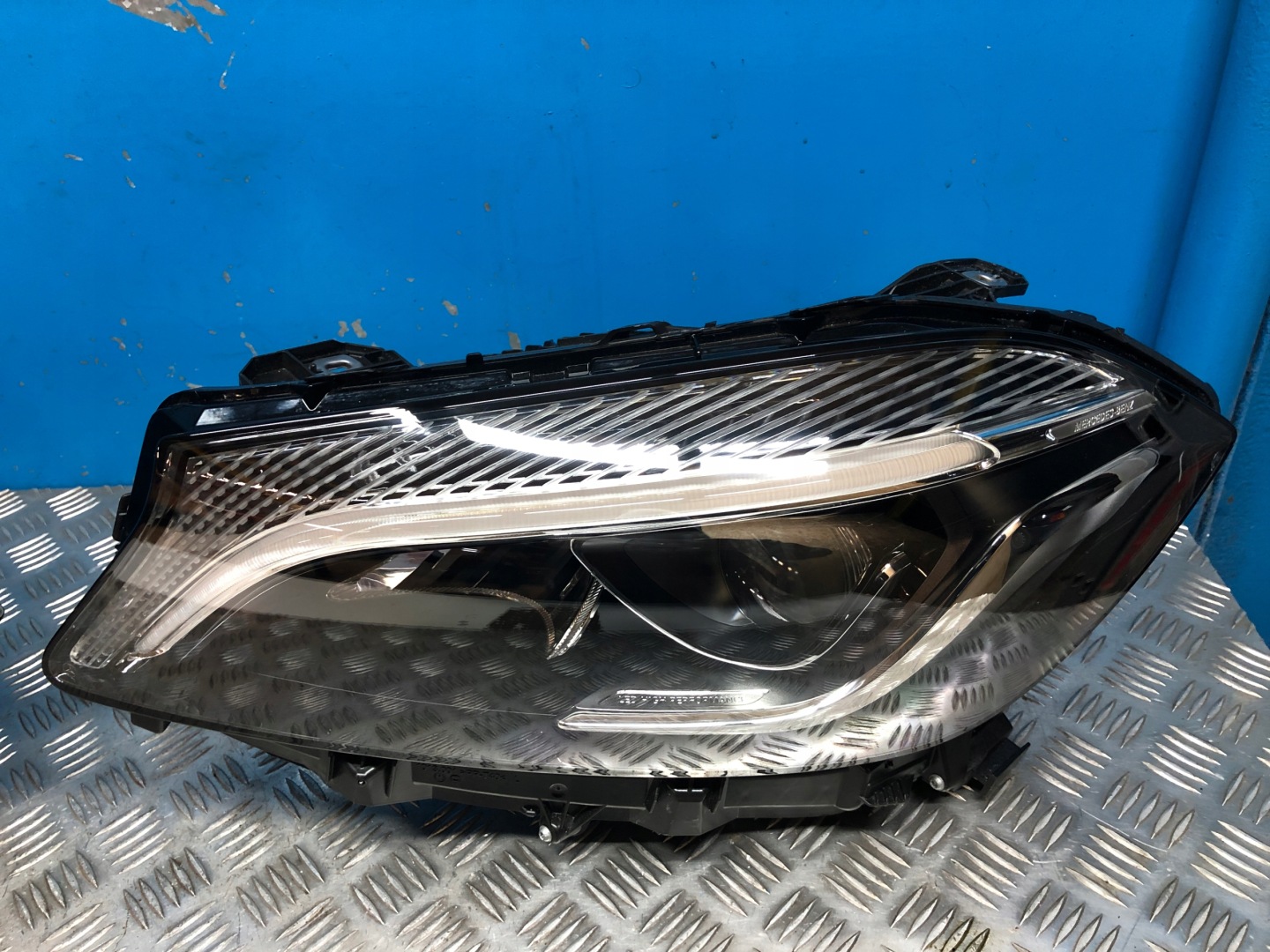 Frontscheinwerfer Mercedes-Benz A-Klasse W176 A1769068900 High Performance LED Links Headlight - Thumbnail 1