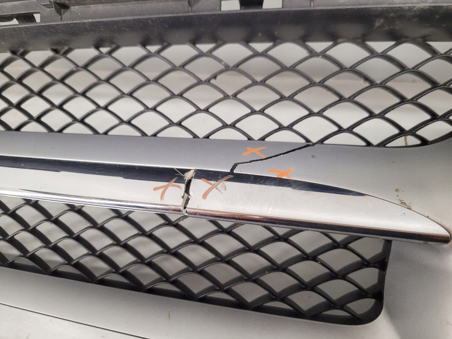 Mercedes-Benz C-Klasse W205 Kühlergrill FRONTGRILL Kühlergitter A2058801704 - Thumbnail 7