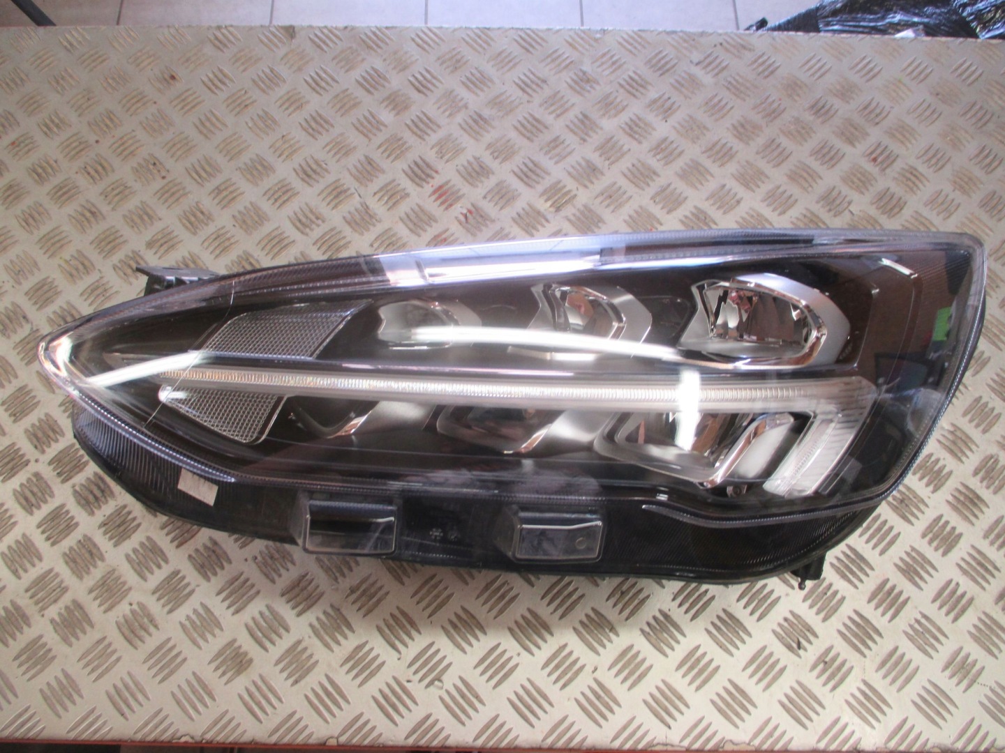Frontscheinwerfer Ford Focus I Mk1 LED Links Scheinwerfer Headlight - Thumbnail 1