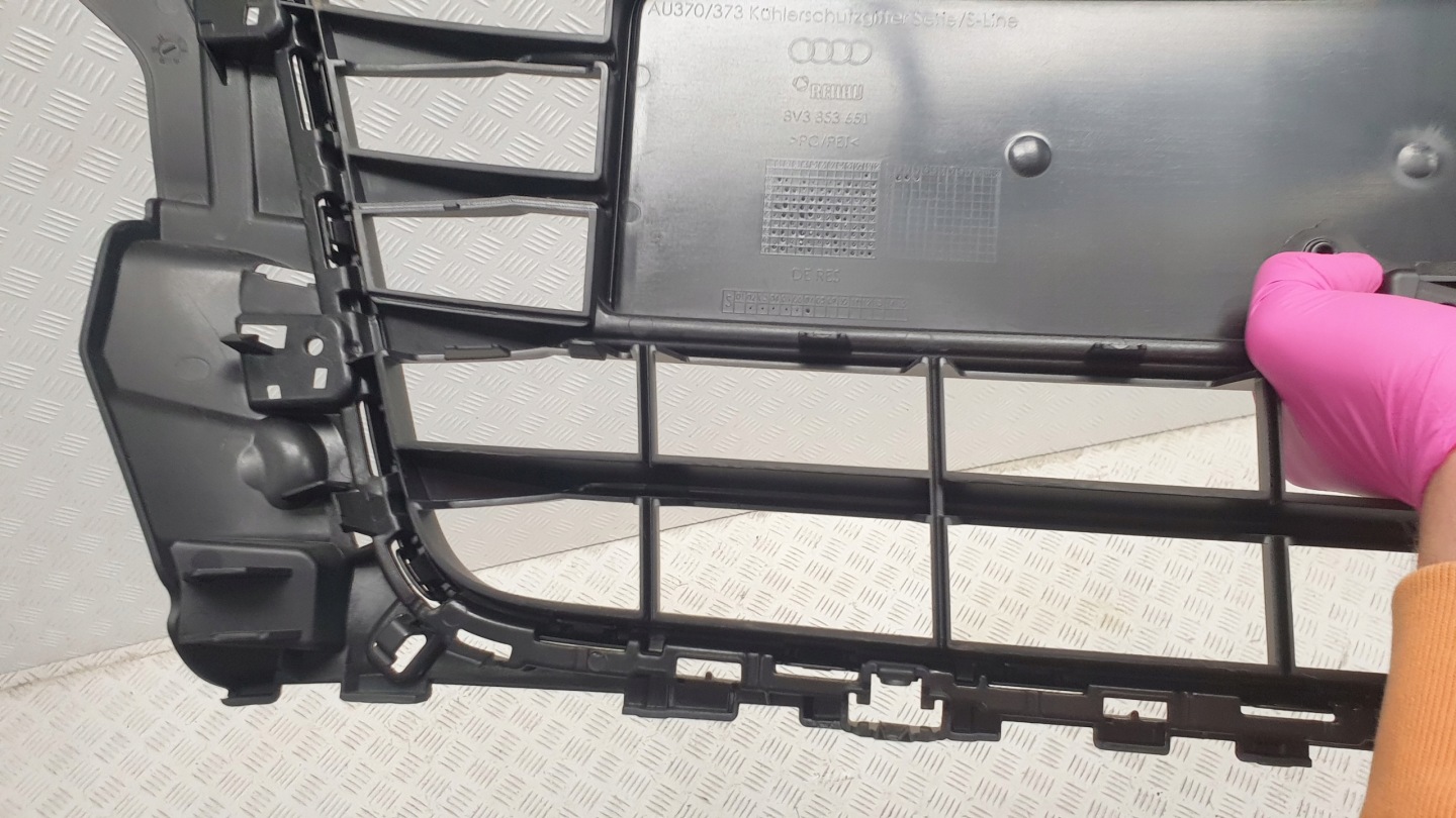 Audi A3 8V Kühlergrill FRONTGRILL Kühlergitter 8V3853651 - Thumbnail 12