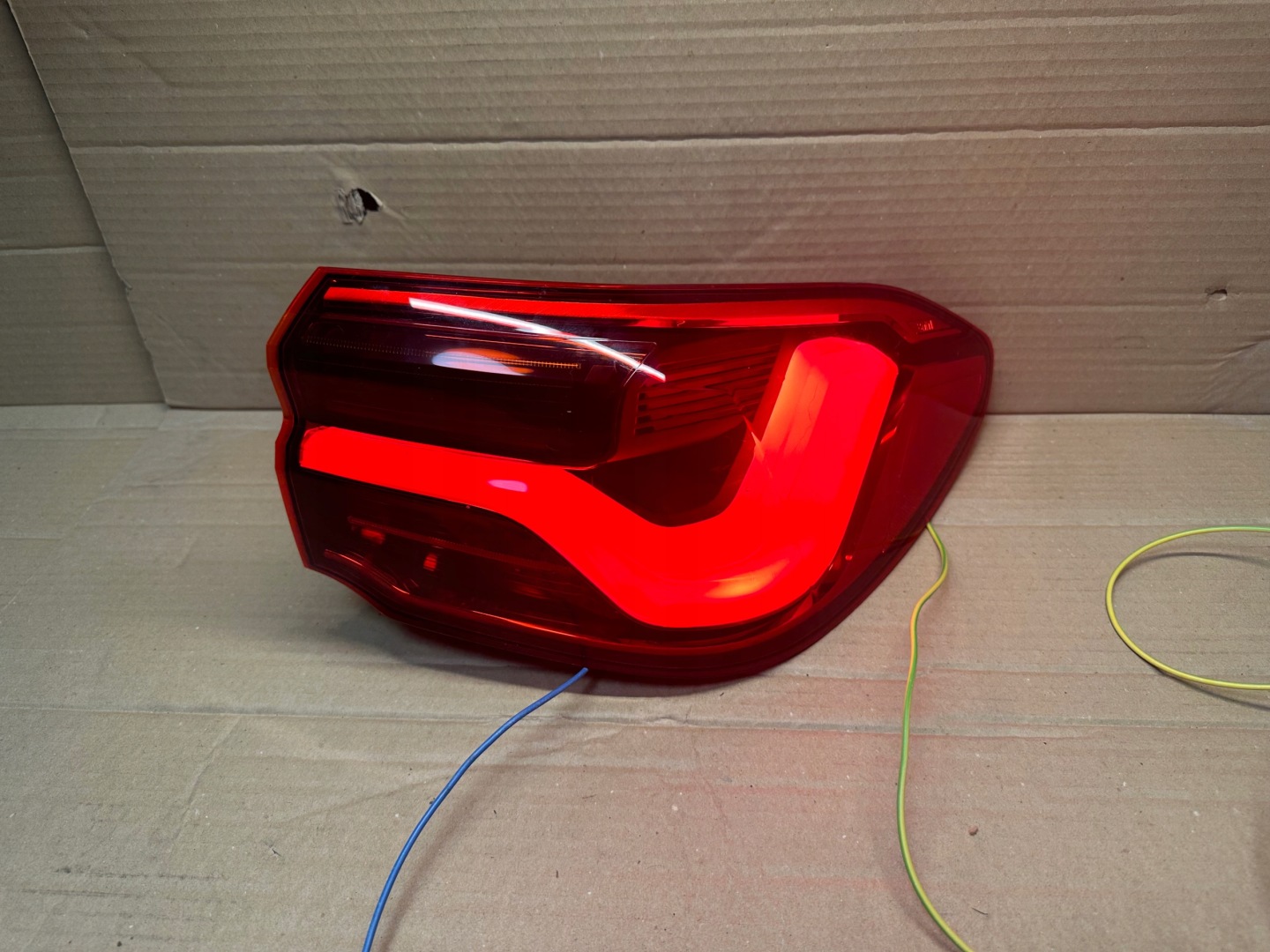BMW X2 F39 Rückleuchte 4742073 Rearlamp - Thumbnail 1