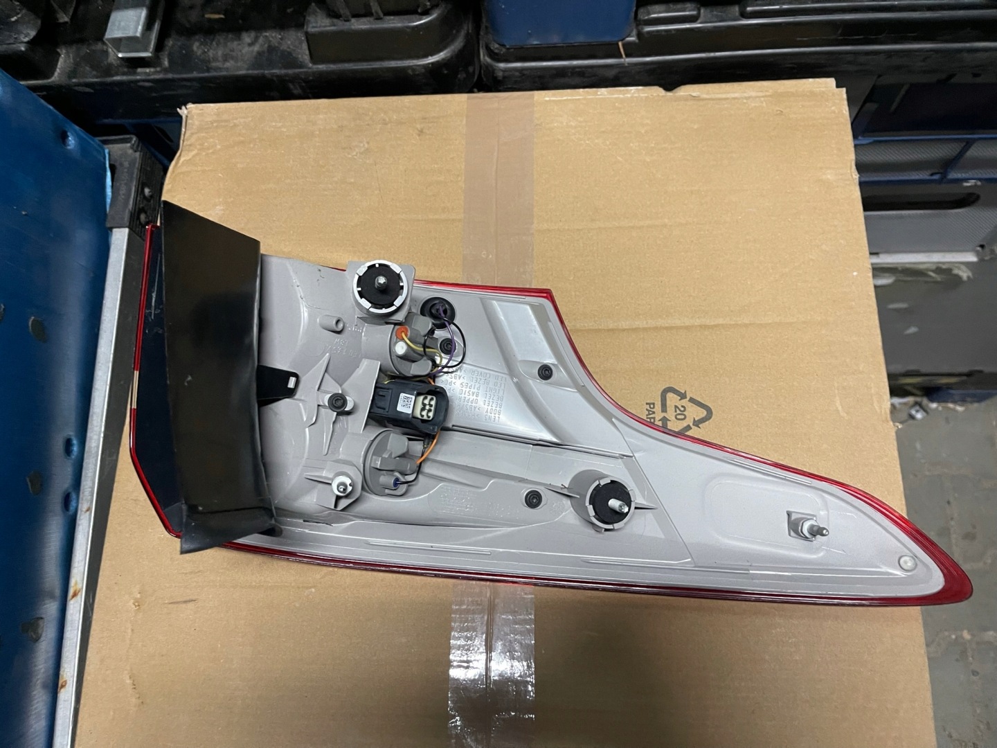 Ford Focus III Mk3 Rückleuchte F1EB13404EBRH Rearlamp - Thumbnail 10