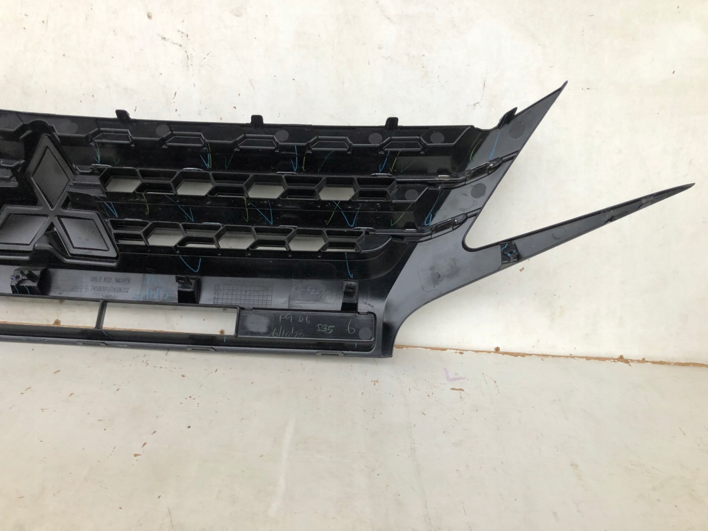 Mitsubishi Space Star A00 Kühlergrill FRONTGRILL Kühlergitter 7450B352 - Thumbnail 7