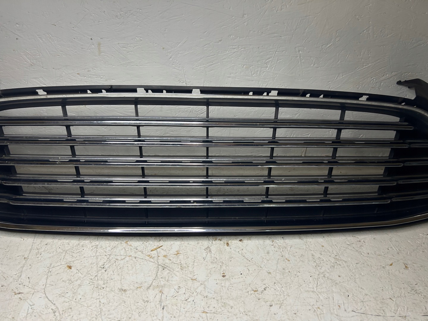 Ford Mondeo V MK5 Kühlergrill FRONTGRILL Kühlergitter DS738150J - Thumbnail 4