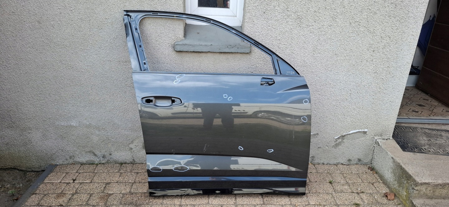 Audi Q3 Tür Vorne Rechts Door 83F831052 Porta Porte - Thumbnail 1