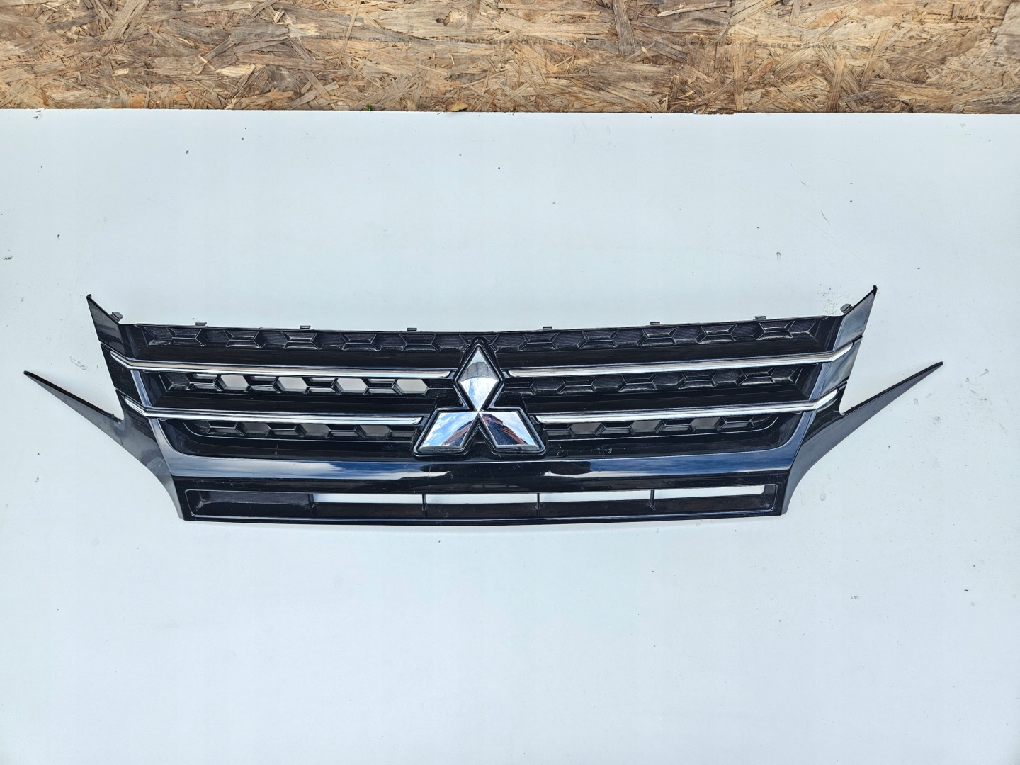 Mitsubishi Space Star A00 Kühlergrill FRONTGRILL Kühlergitter 7450B351 - Thumbnail 1