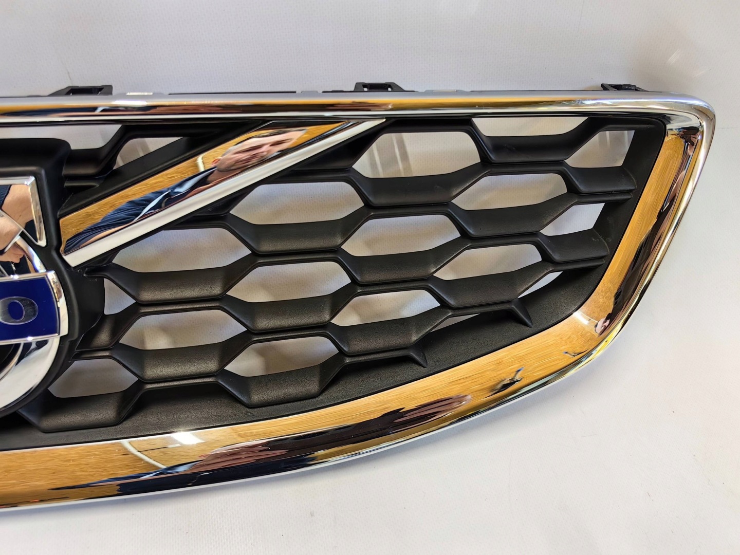 Volvo C30 Kühlergrill FRONTGRILL Kühlergitter 31290845 - Thumbnail 2