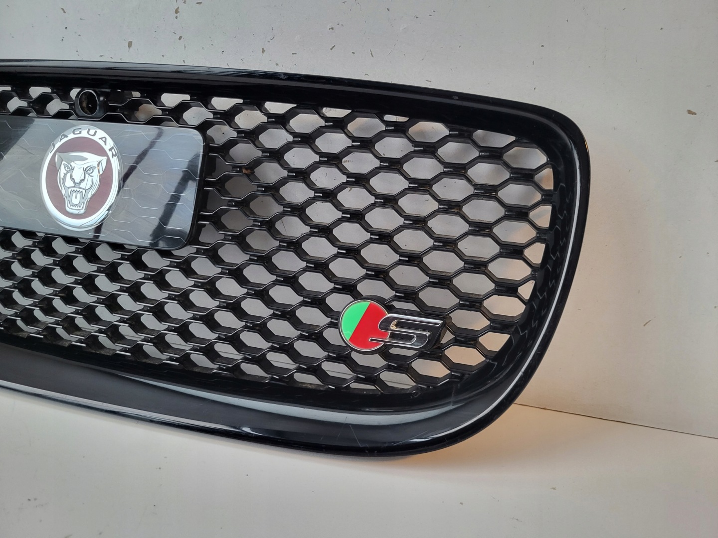 Jaguar XE X760 Kühlergrill FRONTGRILL Kühlergitter X73018K28AAG - Thumbnail 3