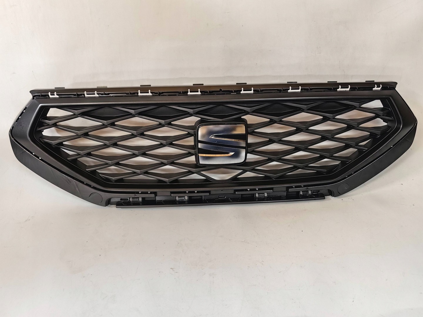 SEAT Tarraco 5FJ Kühlergrill FRONTGRILL Kühlergitter 5FJ853651D - Thumbnail 1