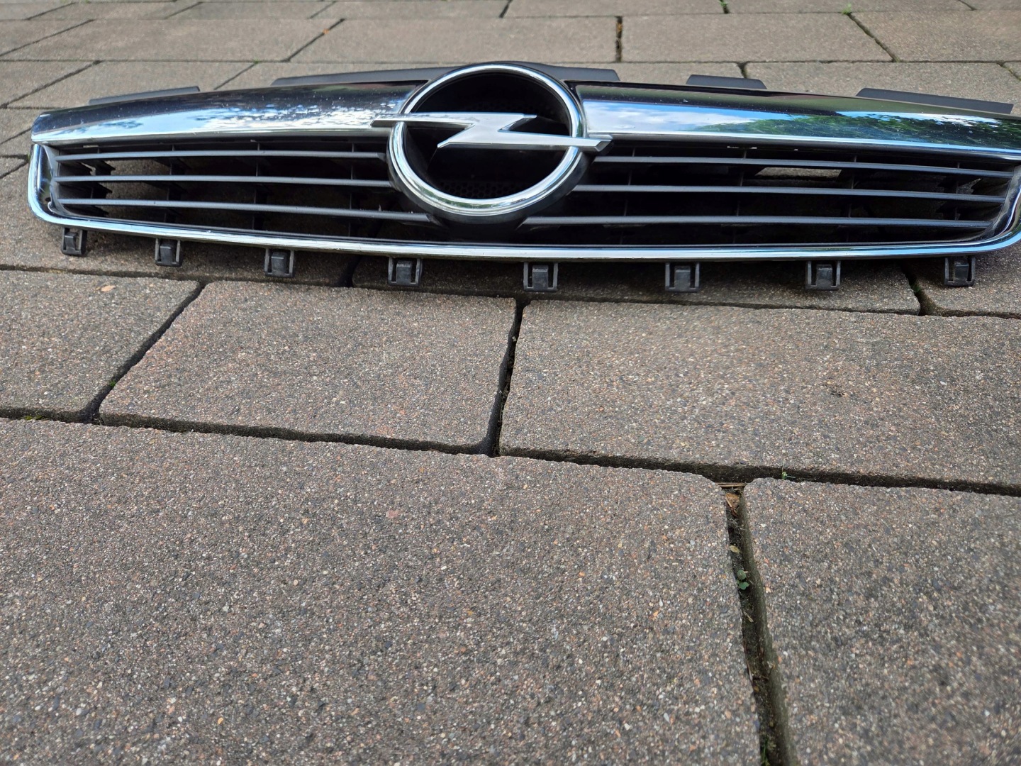 Opel Zafira Kühlergrill FRONTGRILL Kühlergitter 13157590 - Thumbnail 7