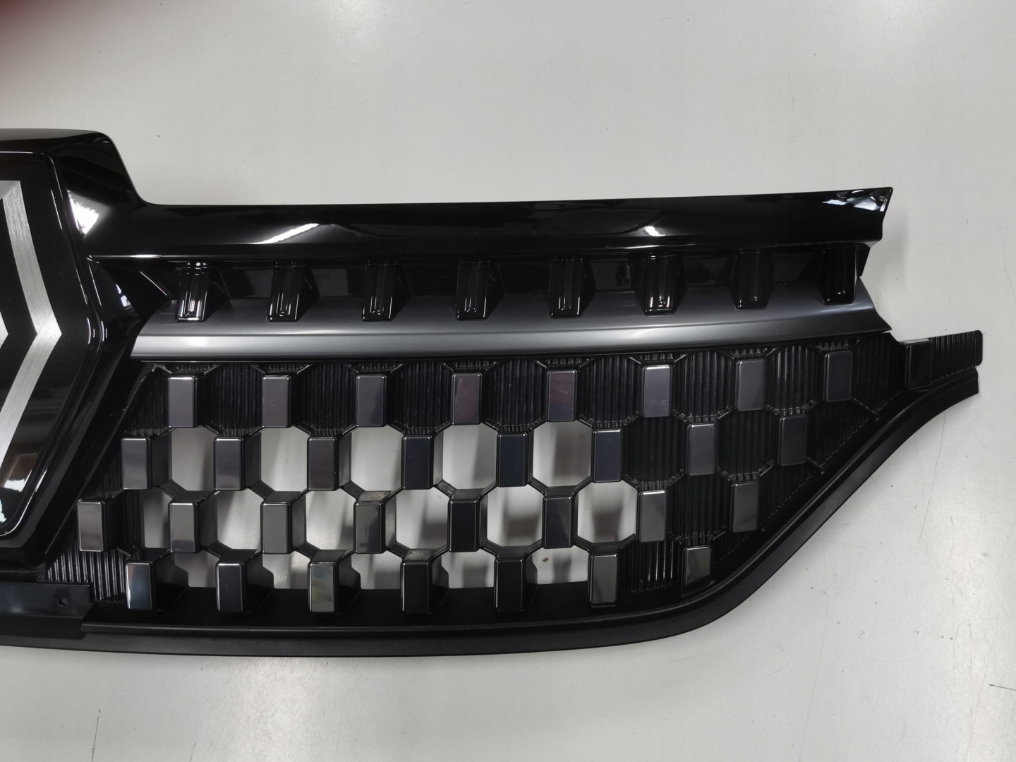Renault Austral RHN Kühlergrill FRONTGRILL Kühlergitter 622563643R - Thumbnail 4