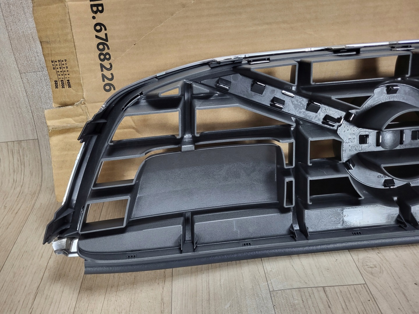 Volvo XC60 Kühlergrill FRONTGRILL Kühlergitter 31323000 - Thumbnail 7