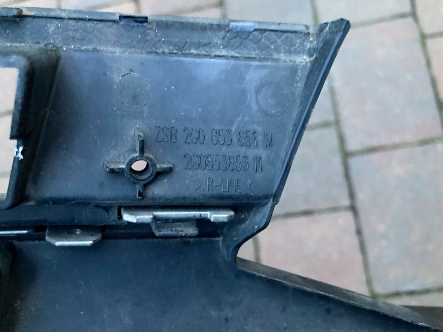 VW Polo 2G0 Kühlergrill FRONTGRILL Kühlergitter 2G0853651M - Thumbnail 2