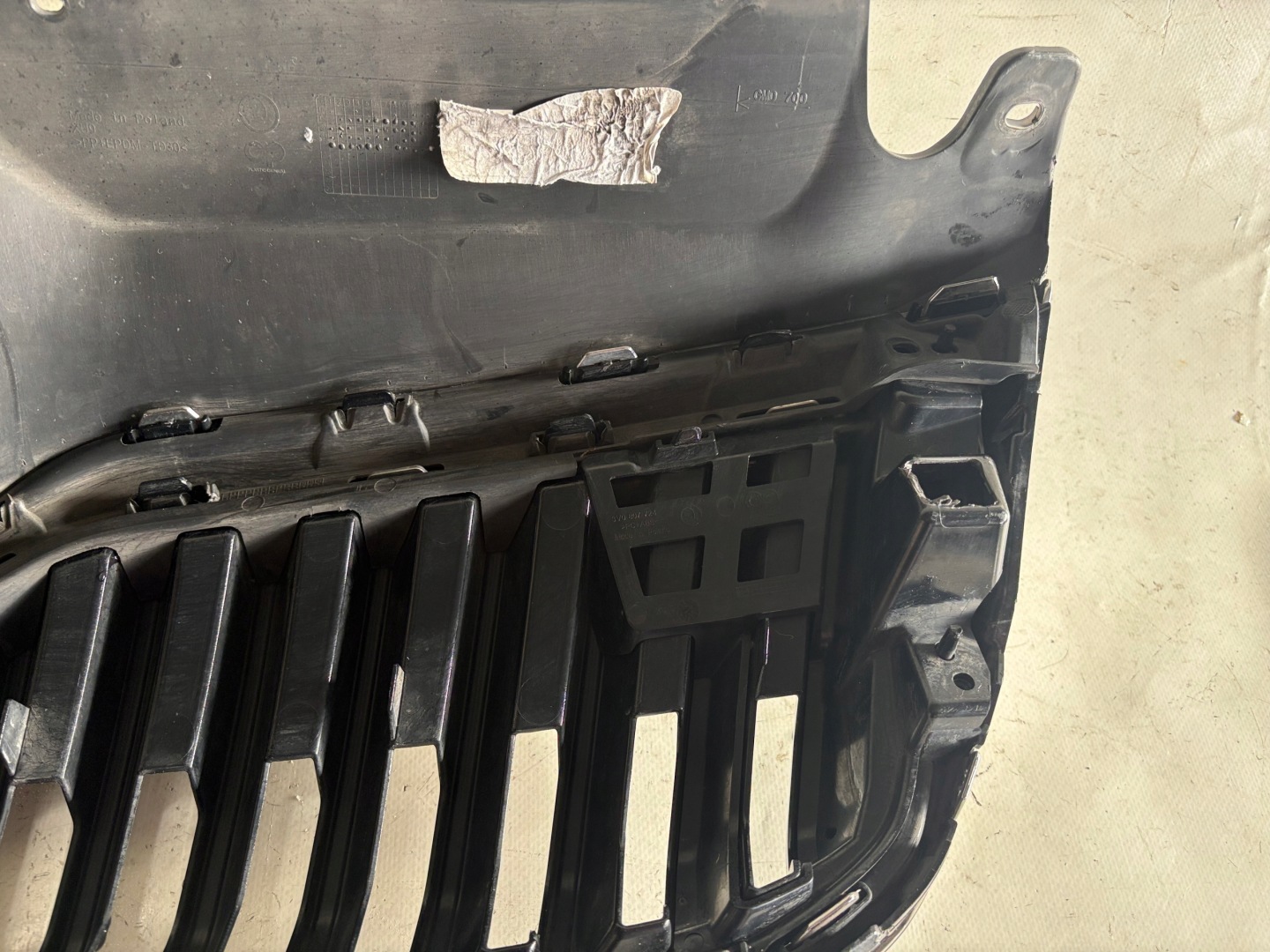 Skoda Superb 3U Kühlergrill FRONTGRILL Kühlergitter 3V0853653G - Thumbnail 9