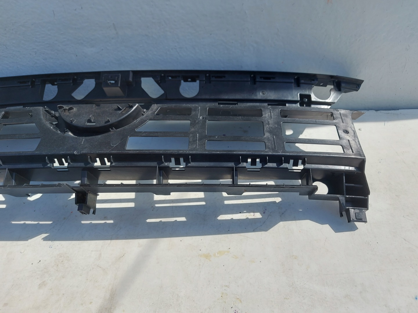 VW Transporter T7 Kühlergrill FRONTGRILL Kühlergitter 7T0807985B - Thumbnail 9