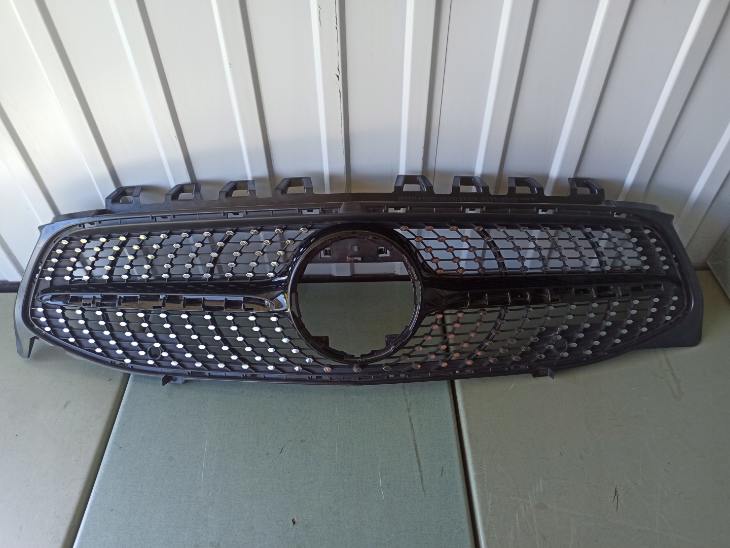 Mercedes-Benz CLA C118 Kühlergrill FRONTGRILL Kühlergitter A1188880000 - Thumbnail 1