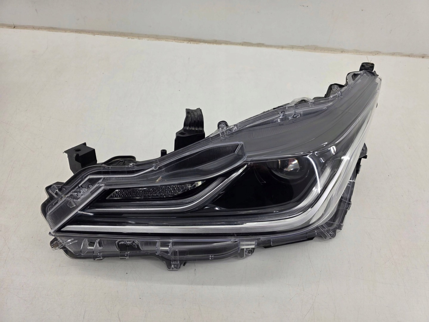 Frontscheinwerfer Toyota Corolla E170 8113002T51 LED Links Headlight - Thumbnail 1