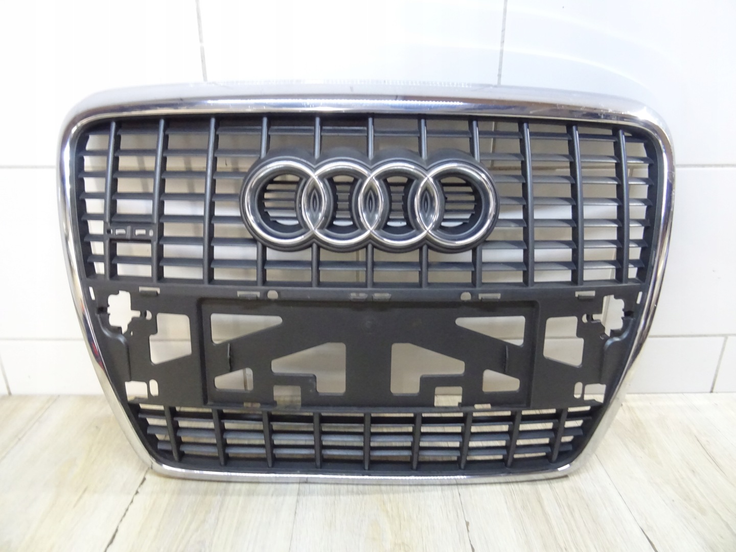 Audi A6 Kühlergrill FRONTGRILL Kühlergitter 4F0853651LL - Thumbnail 1