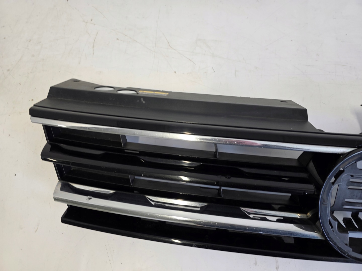 VW Tiguan Kühlergrill FRONTGRILL Kühlergitter 5NA8536530E - Thumbnail 8