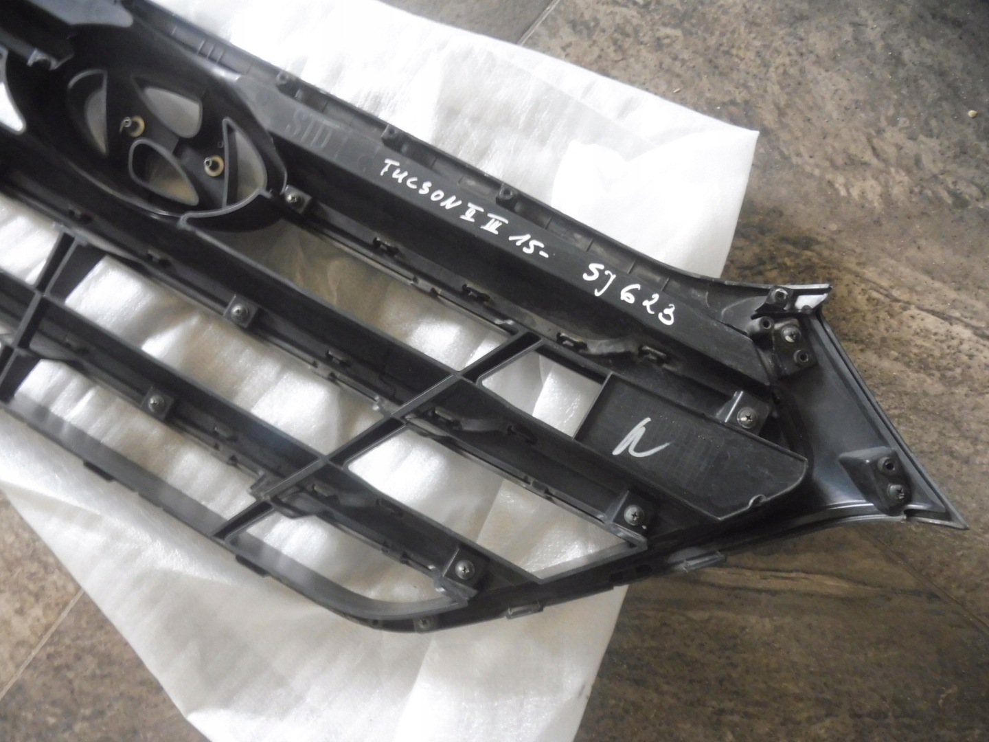 Hyundai Tucson NX4E Kühlergrill FRONTGRILL Kühlergitter 86351D7000 - Thumbnail 8