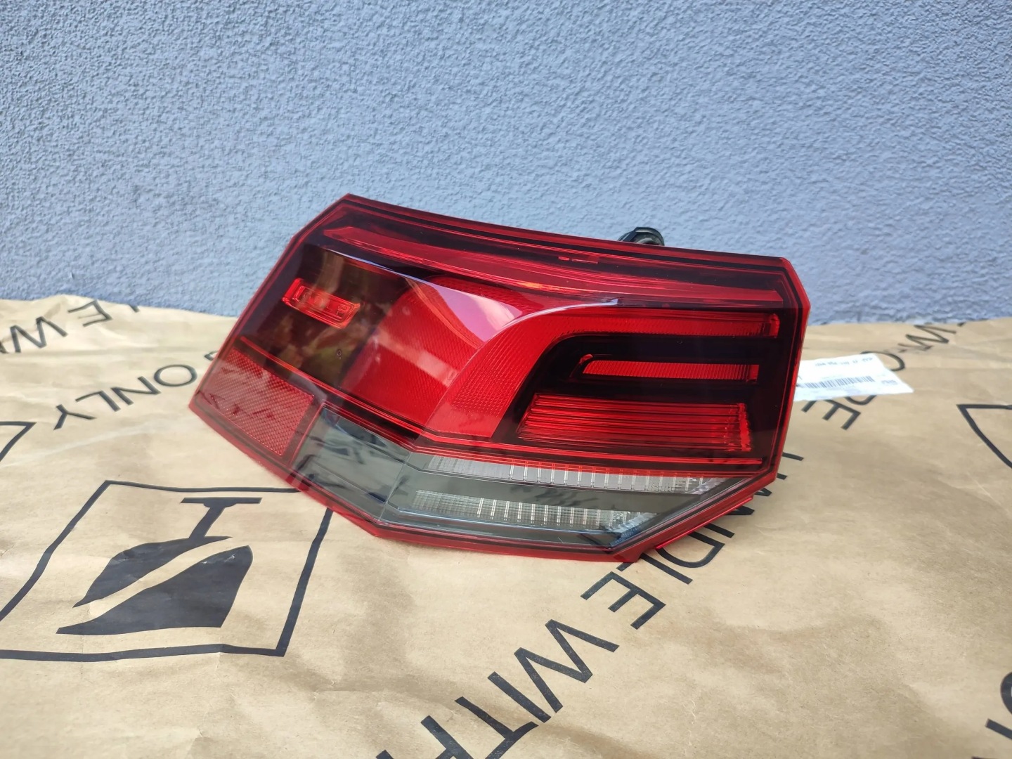 VW Golf VIII Rückleuchte 5H0945095B Rearlamp - Thumbnail 1