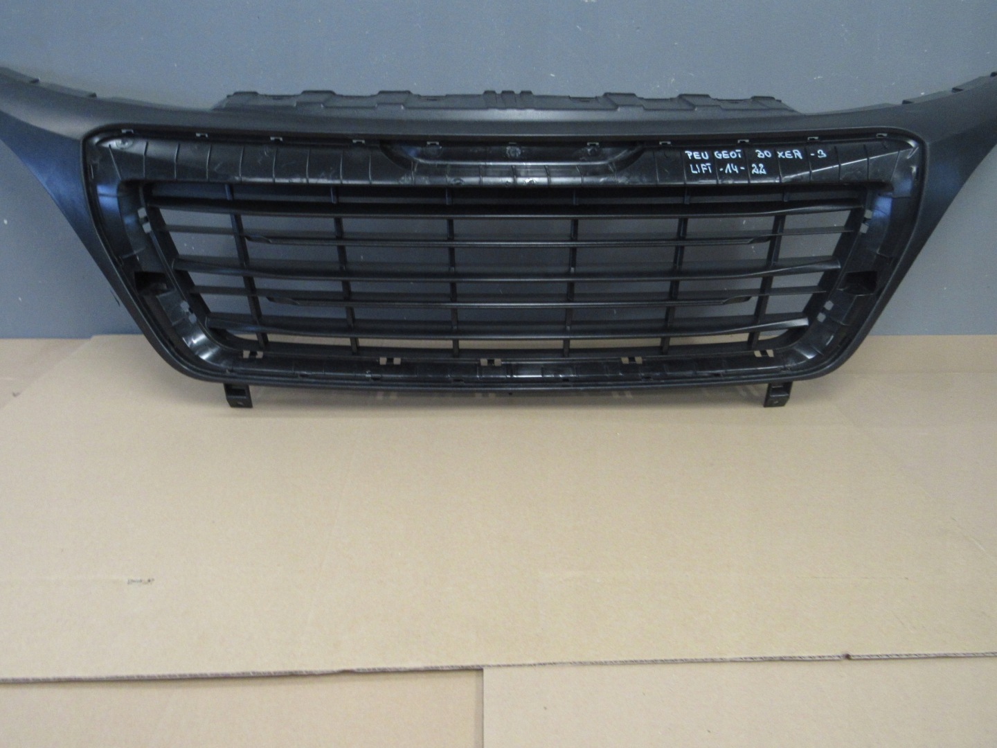 Peugeot Boxer Z* Kühlergrill FRONTGRILL Kühlergitter - Thumbnail 5