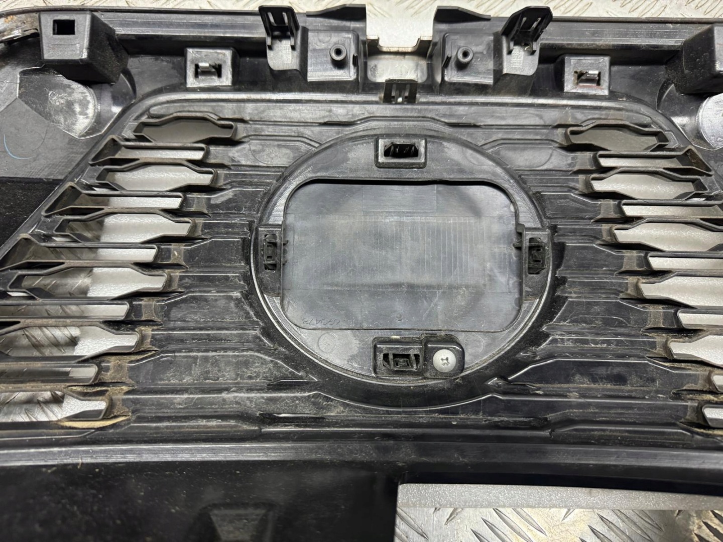 Nissan X-Trail T32 Kühlergrill FRONTGRILL Kühlergitter 62310FW0B6 - Thumbnail 8