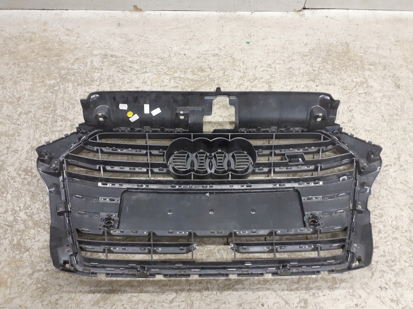 Audi 8V3 Kühlergrill FRONTGRILL Kühlergitter 8V3853651AE - Thumbnail 6
