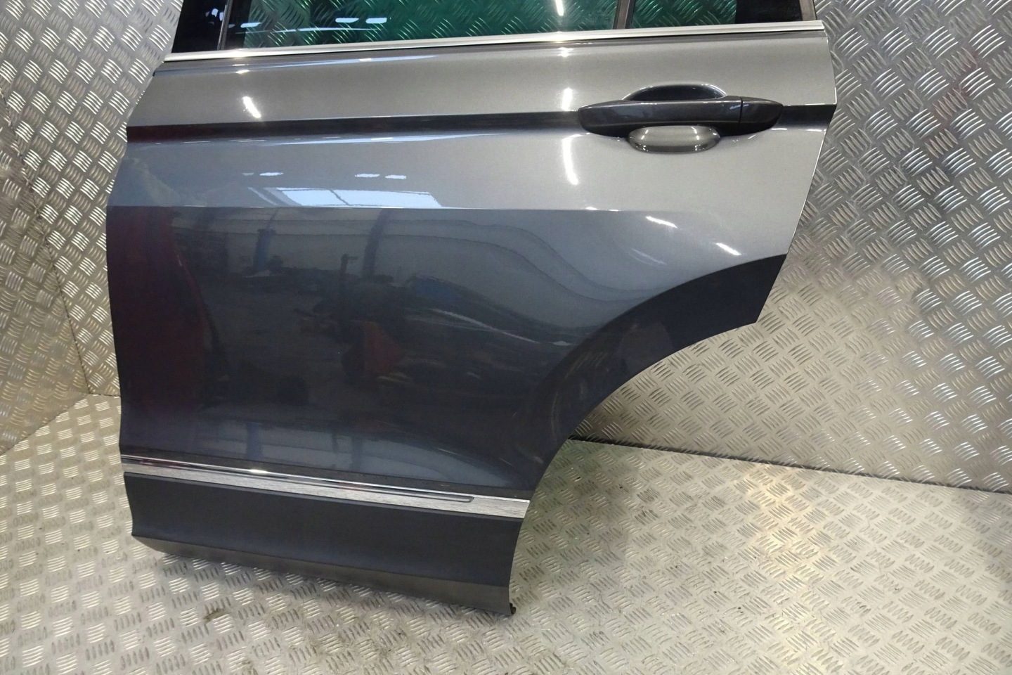 VW Tiguan Tür Hinten Links SUV Door Porta Porte - Thumbnail 3