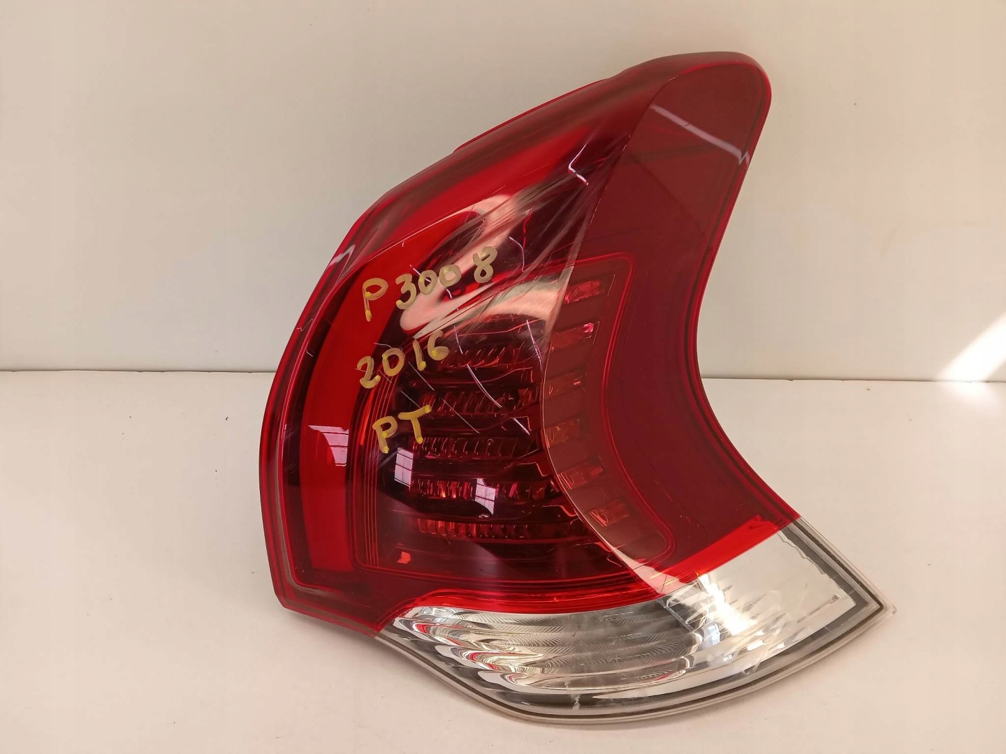 Peugeot 3008 Rückleuchte Rearlamp - Thumbnail 1