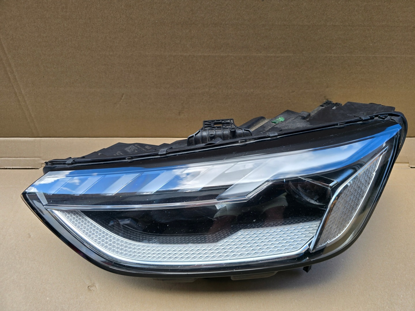Frontscheinwerfer Audi A4 B9 8W0941035E LED Links Scheinwerfer Headlight - Thumbnail 1