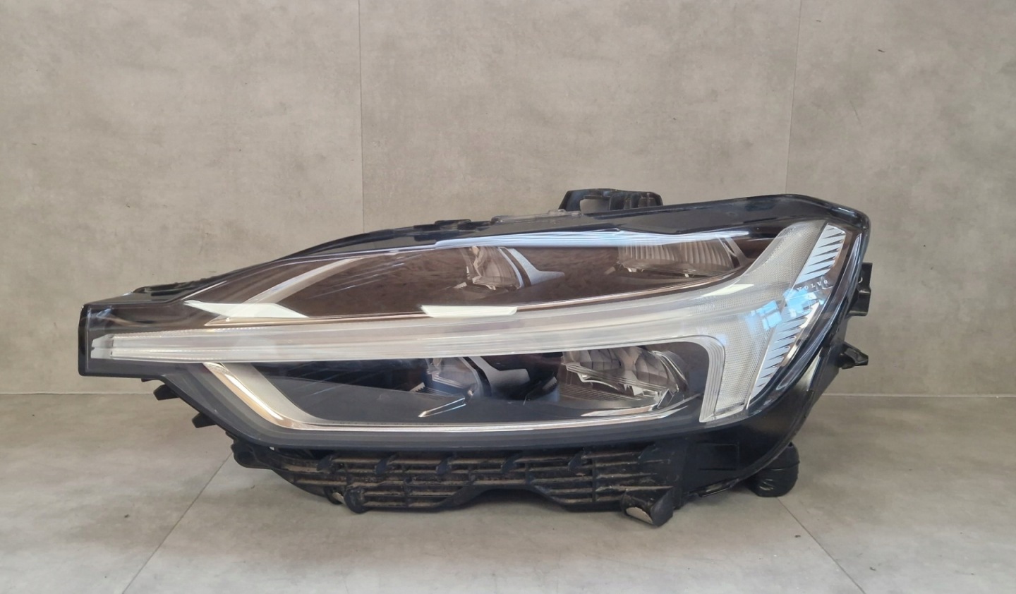 Frontscheinwerfer Volvo XC60 35131420 LED Links Scheinwerfer Headlight - Thumbnail 1