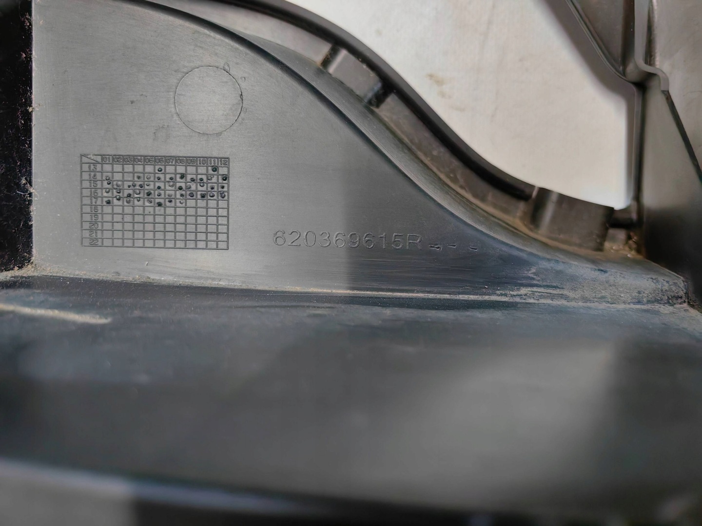 Renault Twingo II Kühlergrill FRONTGRILL Kühlergitter 620639615R - Thumbnail 11